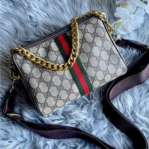 Authentic Gucci vintage web sherry line crossbody bag (kLV10)
